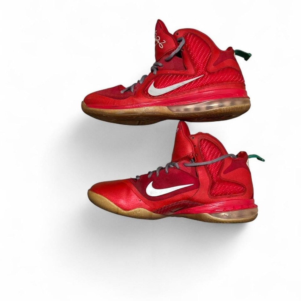 Nike Lebron 9 Christmas edition shoes MEN‎ SIZE 11